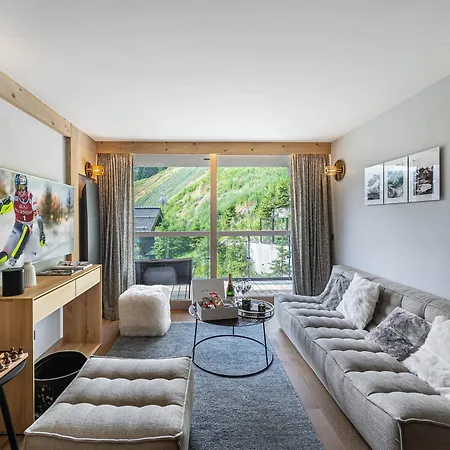 Moderne Avec Terrasse, Pres Des Remontees, 4 Adultes + 5 Enfants, Services Inclus - Fr-1-562-75 * Courchevel